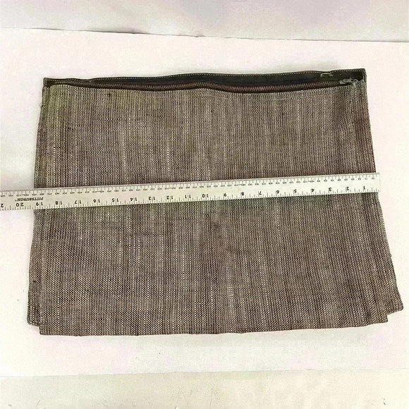 VTG Talon Zipper Portfolio Pouch 19"x14.5" - Picture 8 of 9